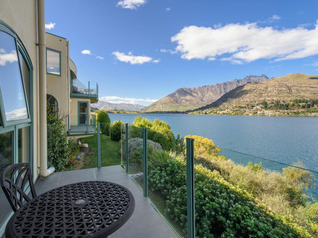 קווינסטאון Lakefront Living At Remarkables Retreat - Unit 4 מראה חיצוני תמונה